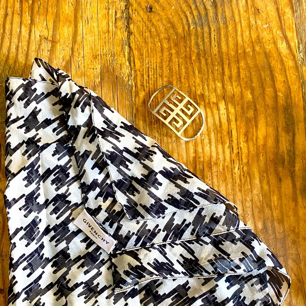 Givenchy Scarf + Clip